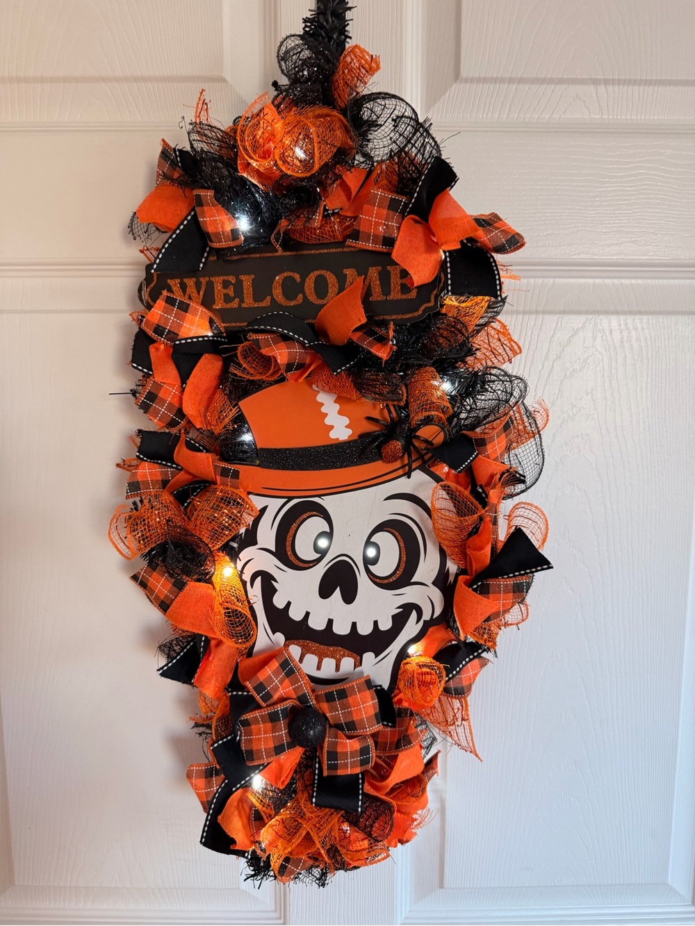 Handcrafted Lighted Halloween Skeleton Witch Door Swag Wreath 18x24 orange black